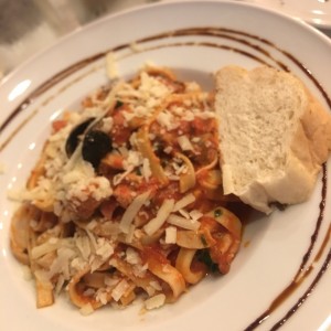 agglio rosso pasta 