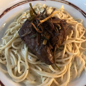 Especial del chef- Lomito con Spagetti en salsa alfredo