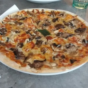 Pizza Giuliana