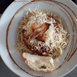 pasta BOLOGNESA