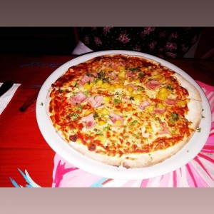 pizza hawaiana