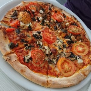 Pizza con frutos de mar