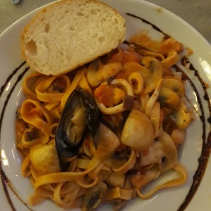 Pasta con mariscos