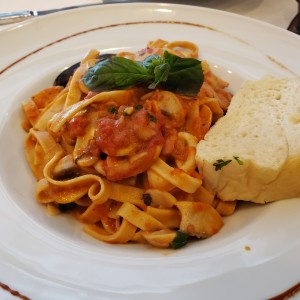 Pasta Agliorosso 