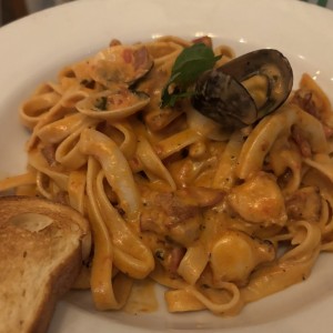 Pastas - Pasta Agliorosso