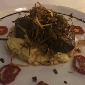 filete de lomo con pure de papas