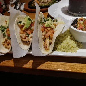 Ranchero chicken tacos