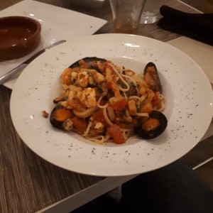 linguini fruti di mare