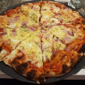 Pizza Carbonara