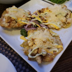 Patacones con pollo