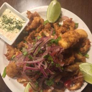 ceviche mixto frito