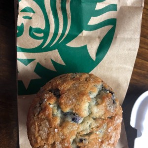 blueberry muffin