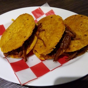 gorditas de carne