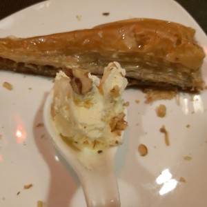 POSTRES - BAKLAVA