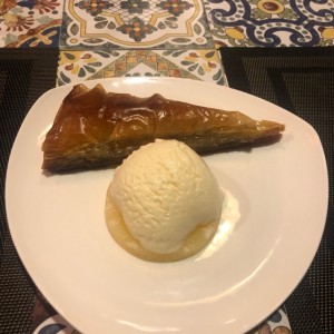 POSTRES - BAKLAVA