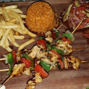 POLLO SHISH