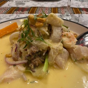 ENTRADAS FRIAS - Ceviche Mixto Matador