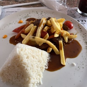 Lomo Saltado