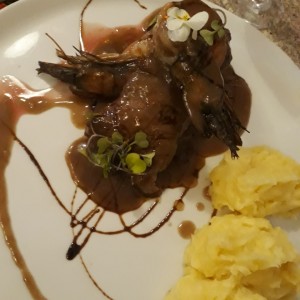 filete de res relleno de langostino