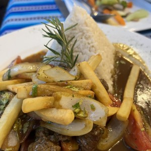 Lomo Saltado