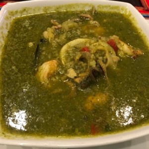 aguadito de mariscos