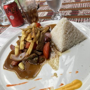 Lomo Saltado