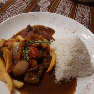 Lomo Saltado