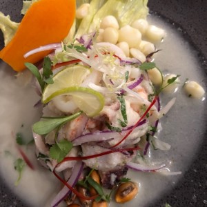 Ceviche Mixto Matador, super rico!