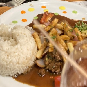 Lomo Saltado