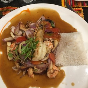 Marisco con salsa oriental