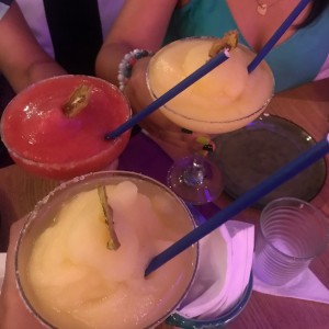 margaritas de fresa y maracuya 