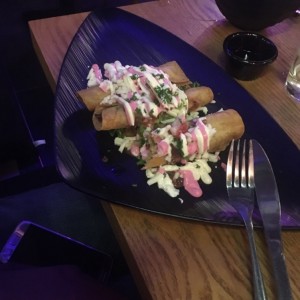 tacos dorados