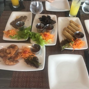 STARTERS + - APPETIZER PLATTER