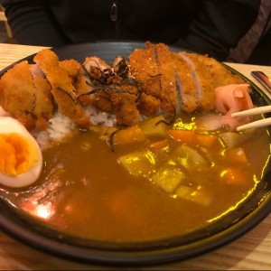 Curry con Puerco Apanado ! 