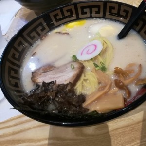 tonkotsu ramen