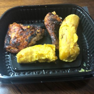 pollo asado platano