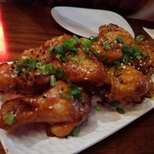 SPICY HONEY WINGS (8 @ 10 unidades)