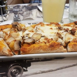 pizza de hongos