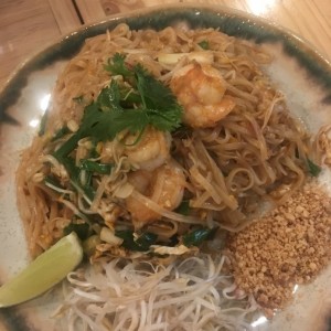 fideos de arroz con camarones