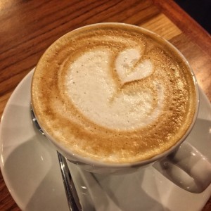 Cappuccino con leche de almendras