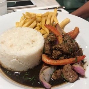 Lomo Saltado