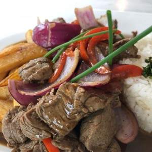 Lomo Saltado