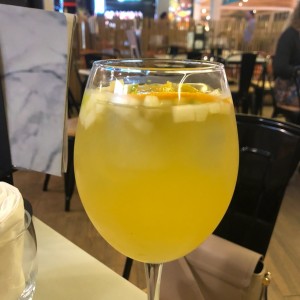 Sangria Blanca