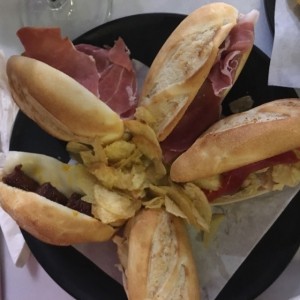 Montaditos surtidos