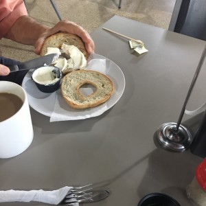 bagel with cream cheese