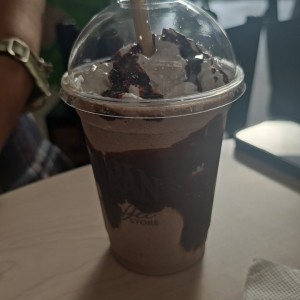 frappe cookies and cream