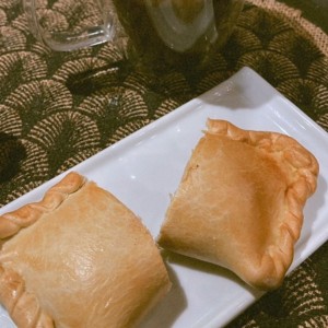 Empanada de Queso crema y espinaca 