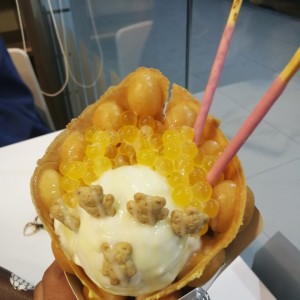 egg waffle gelato