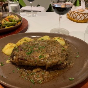 Paletilla de Cordero al Horno