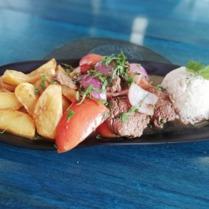 lomo saltado